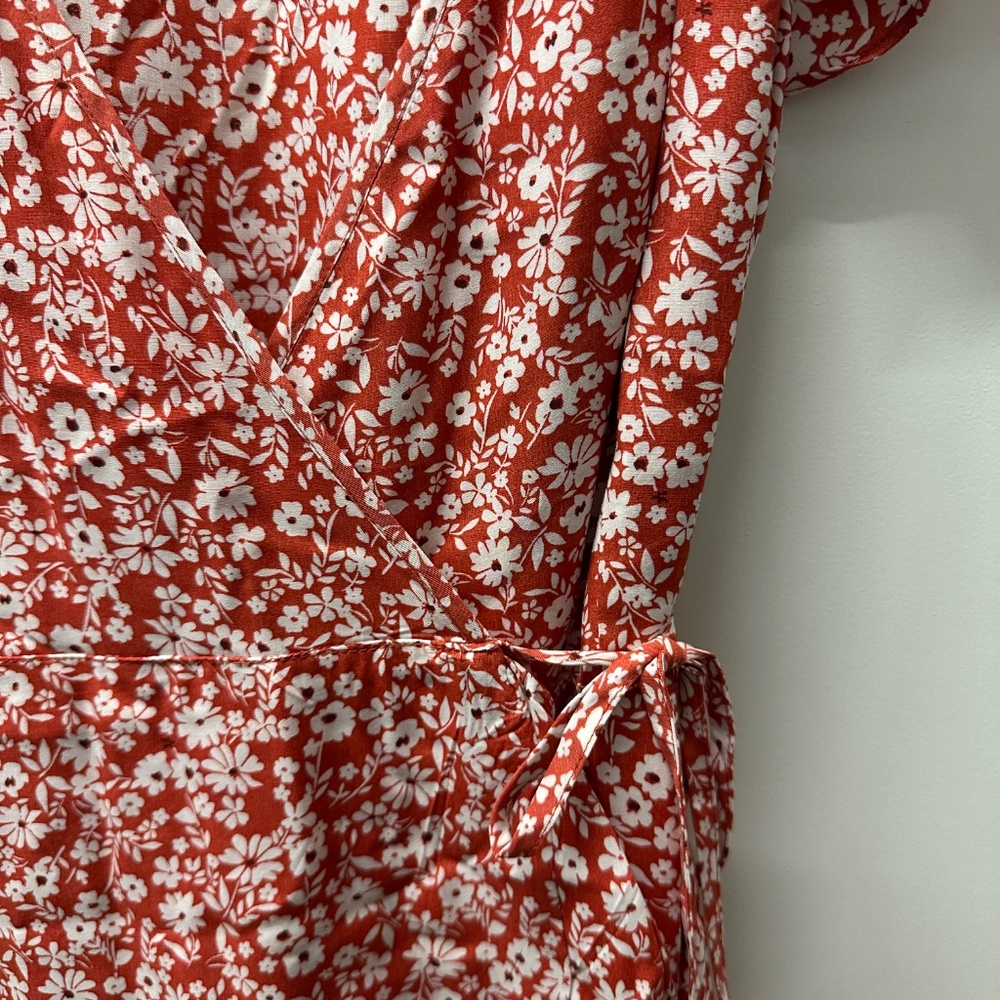 Abercrombie Red Floral Wrap Dress - Gem